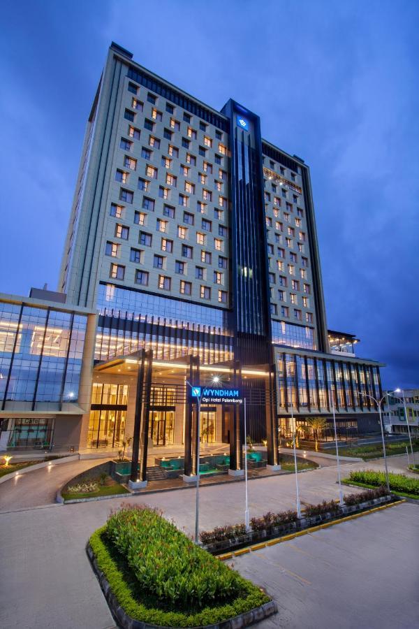 Wyndham Opi Hotel Palembang Exterior foto