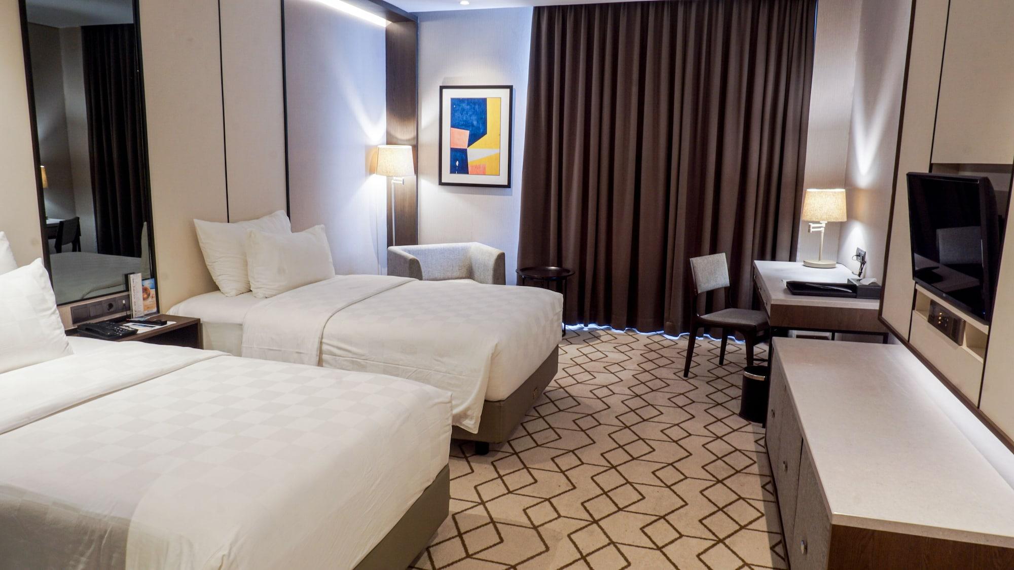 Wyndham Opi Hotel Palembang Exterior foto