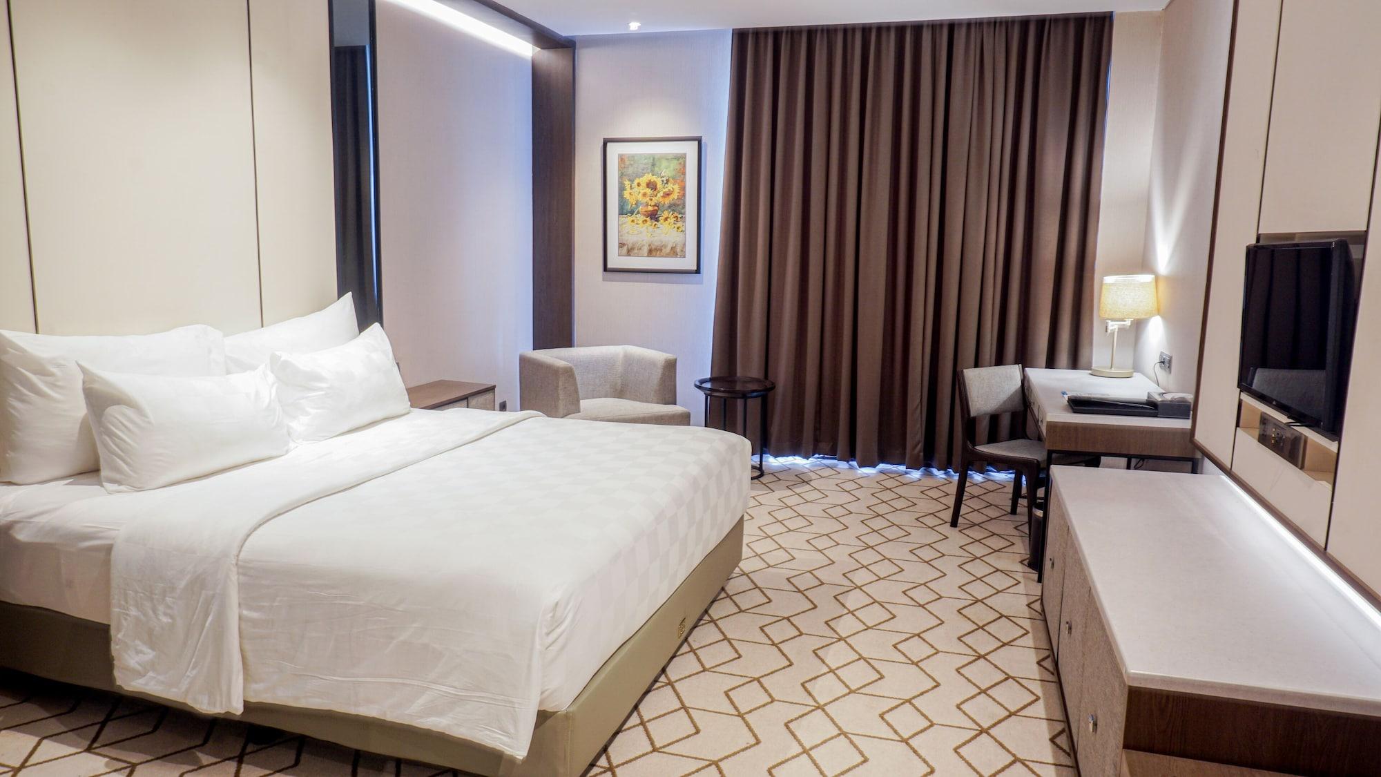 Wyndham Opi Hotel Palembang Exterior foto