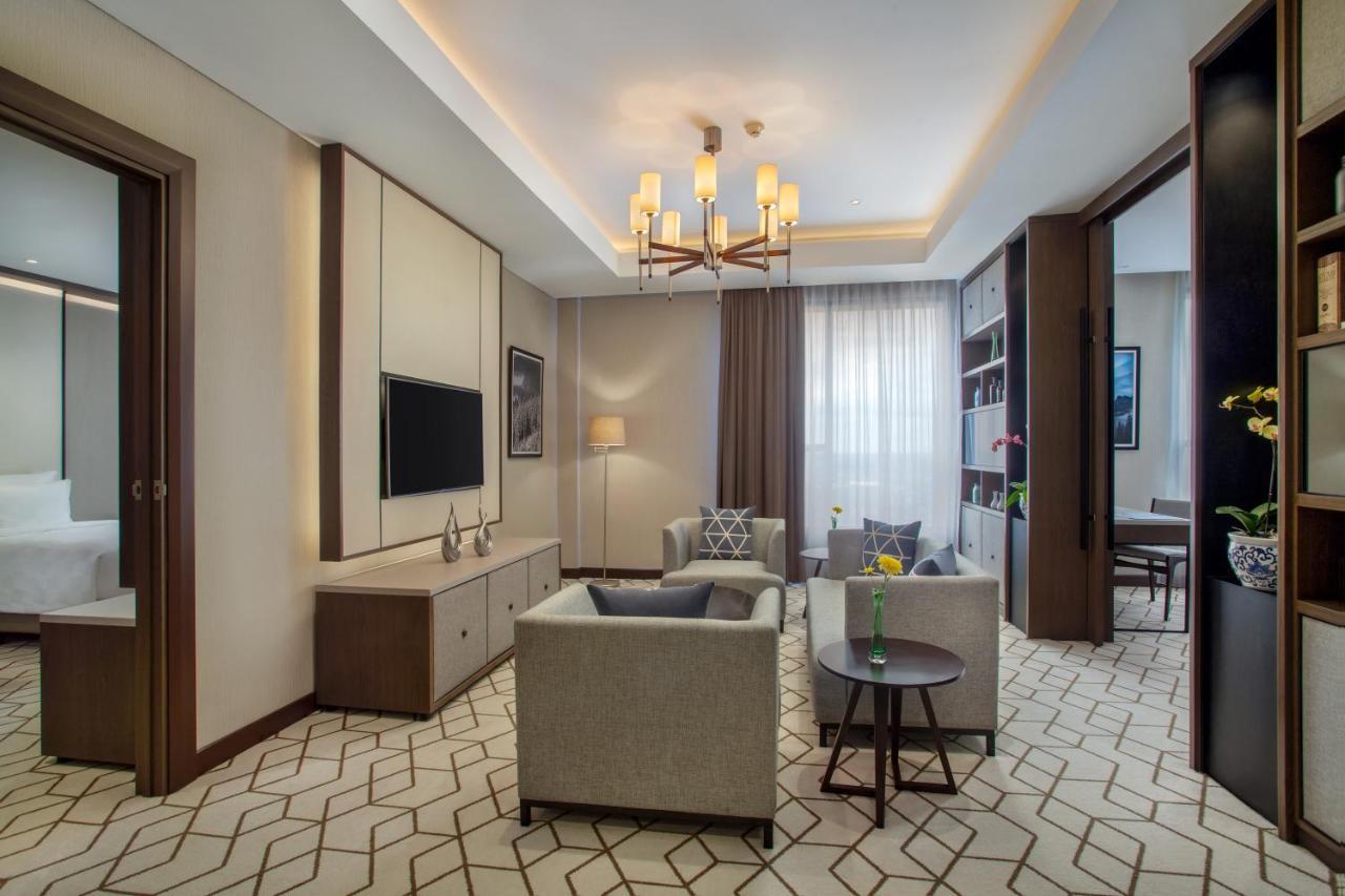 Wyndham Opi Hotel Palembang Exterior foto